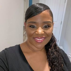 Meet your Posher, Toni